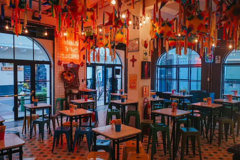 Mezcalería | María Mezcal